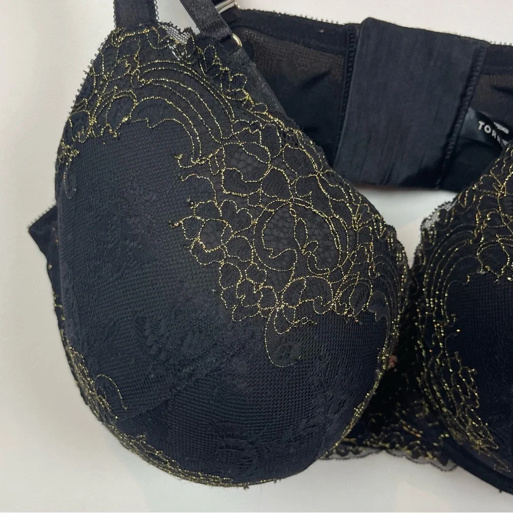 Torrid Curve Black Lace with Gold Detail Padded Bra Size 42DDD